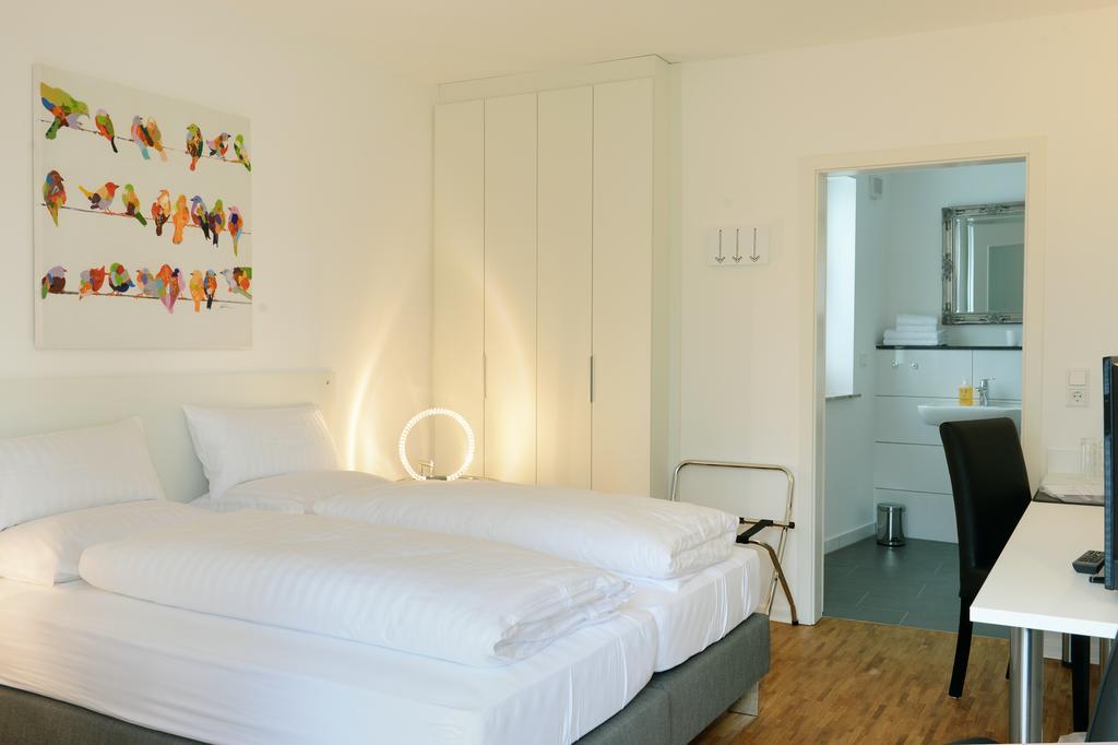 Bed & Breakfast Meerbusch Quarto foto