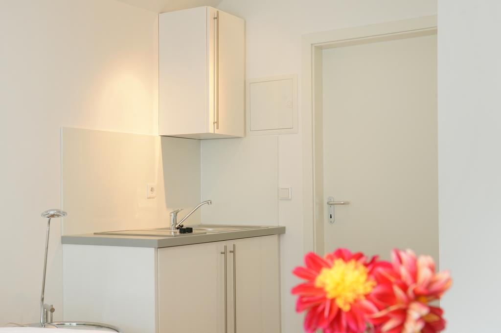 Bed & Breakfast Meerbusch Quarto foto